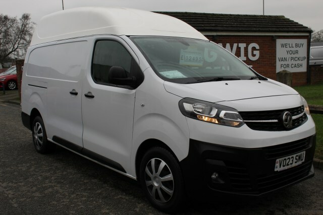 Vauxhall Vivaro L2h2 F2900 Prime White