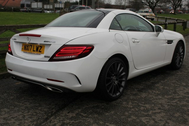 Mercedes-Benz SLC Slc 250 D Amg Line NX17LWZ White #3