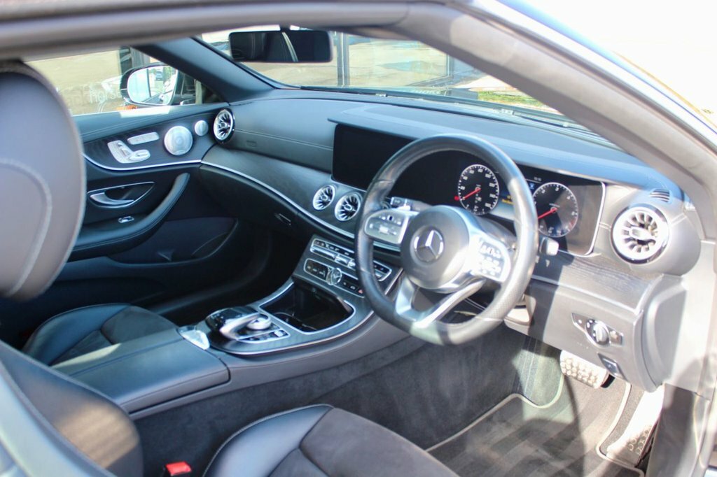 Mercedes-Benz E Class 2L Null KT70HSZ Black #3