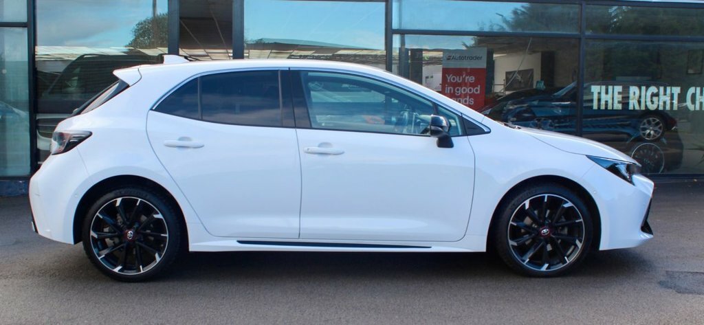 Toyota Corolla 1.8L Gr Sport NU22WRV White #5