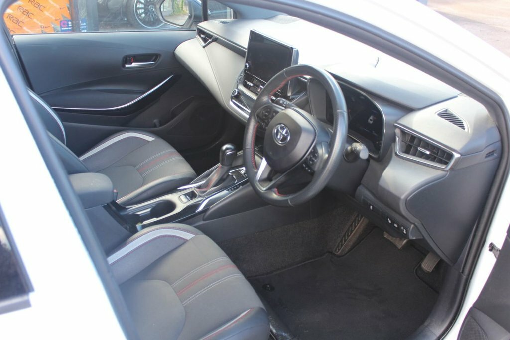 Toyota Corolla 1.8L Gr Sport NU22WRV White #3