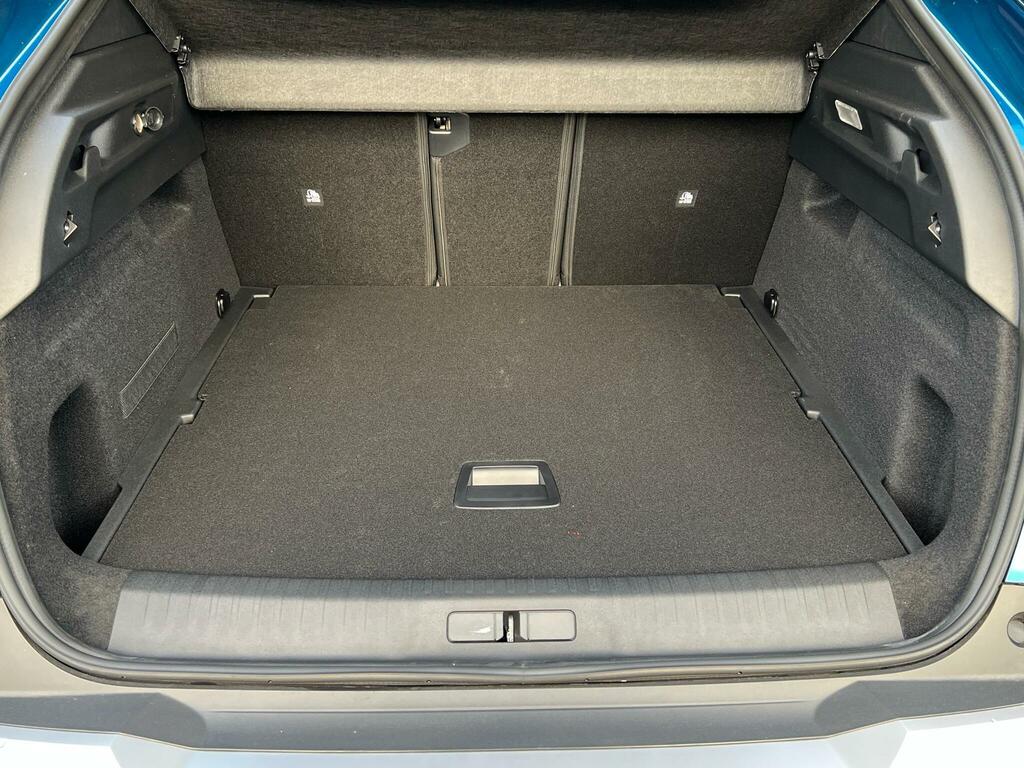 Peugeot 3008 73Kwh Allure Blue #5