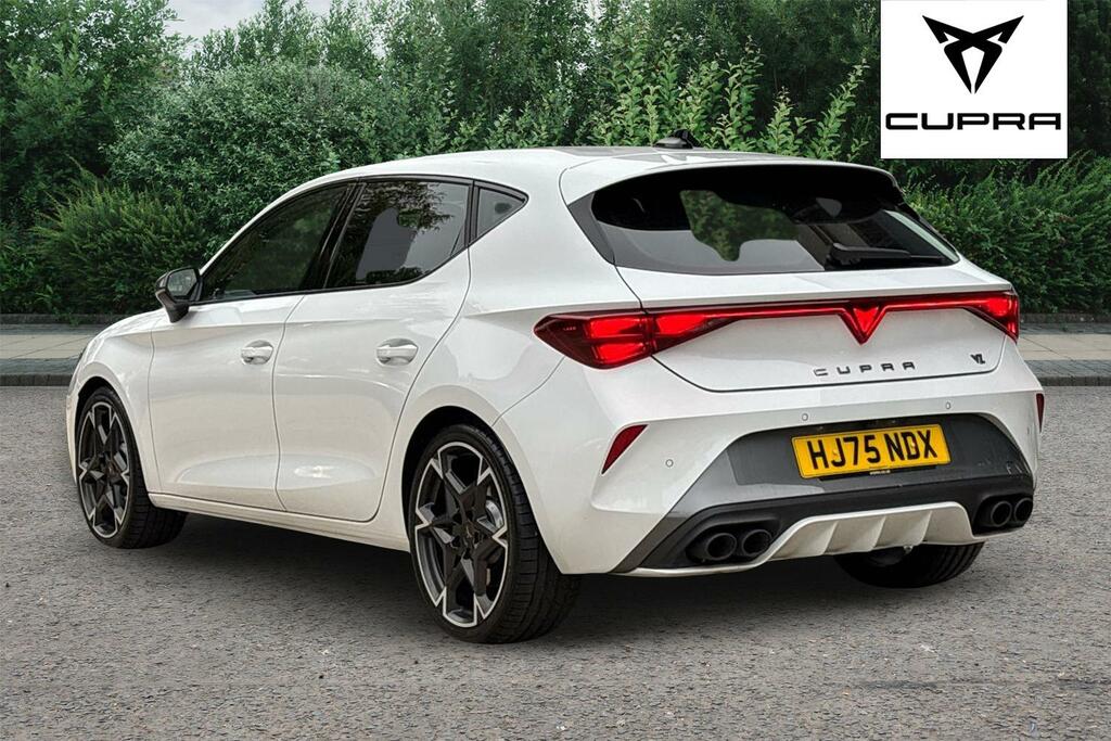 Cupra Leon 2.0 Tsi 300 Vz1 Dsg HJ75NDX White #6