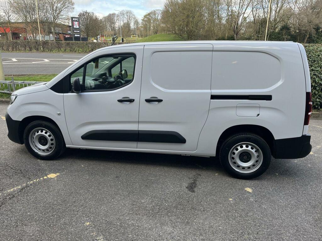 Peugeot Partner 1.5 Bluehdi 850 Professional Long Crew Van Lwb Eur RY75AUU White #4