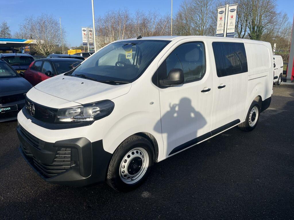 Vauxhall Vivaro 2.0 Turbo D Prime XL Crew Van Lwb Euro 6 6Dr RA75ZWP White #3