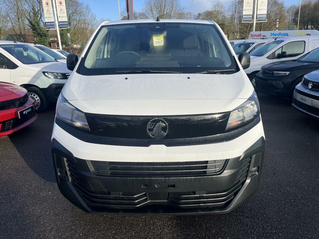 Vauxhall Vivaro 2.0 Turbo D Prime XL Crew Van Lwb Euro 6 6Dr RA75ZWP White #2