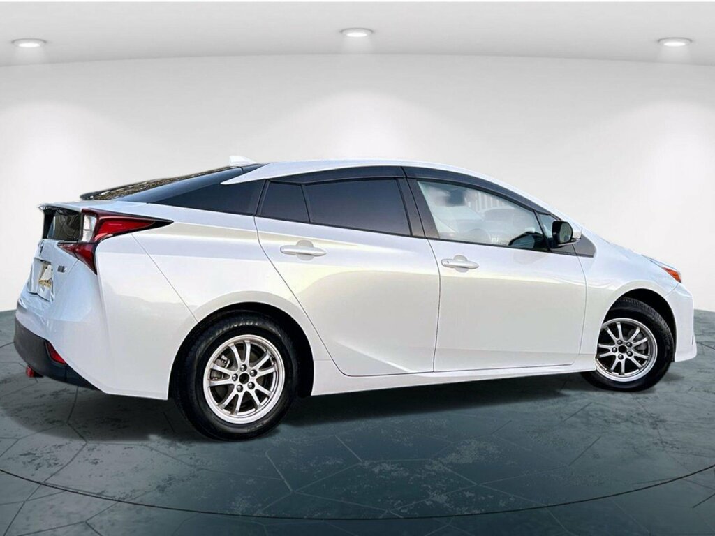 Toyota Prius 1.8 Vvti Excel Euro 6 Ss Cvt BX70OHL White #3