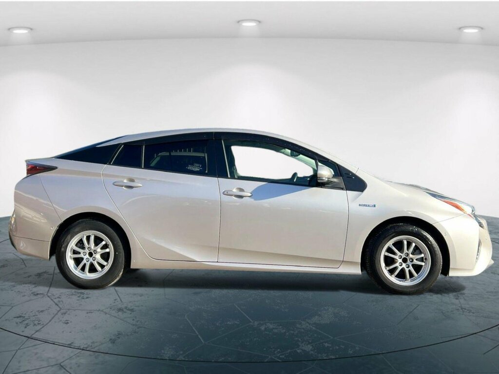 Toyota Prius 1.8 Vvti Excel Euro 6 Ss Cvt BR18JXA Silver #2