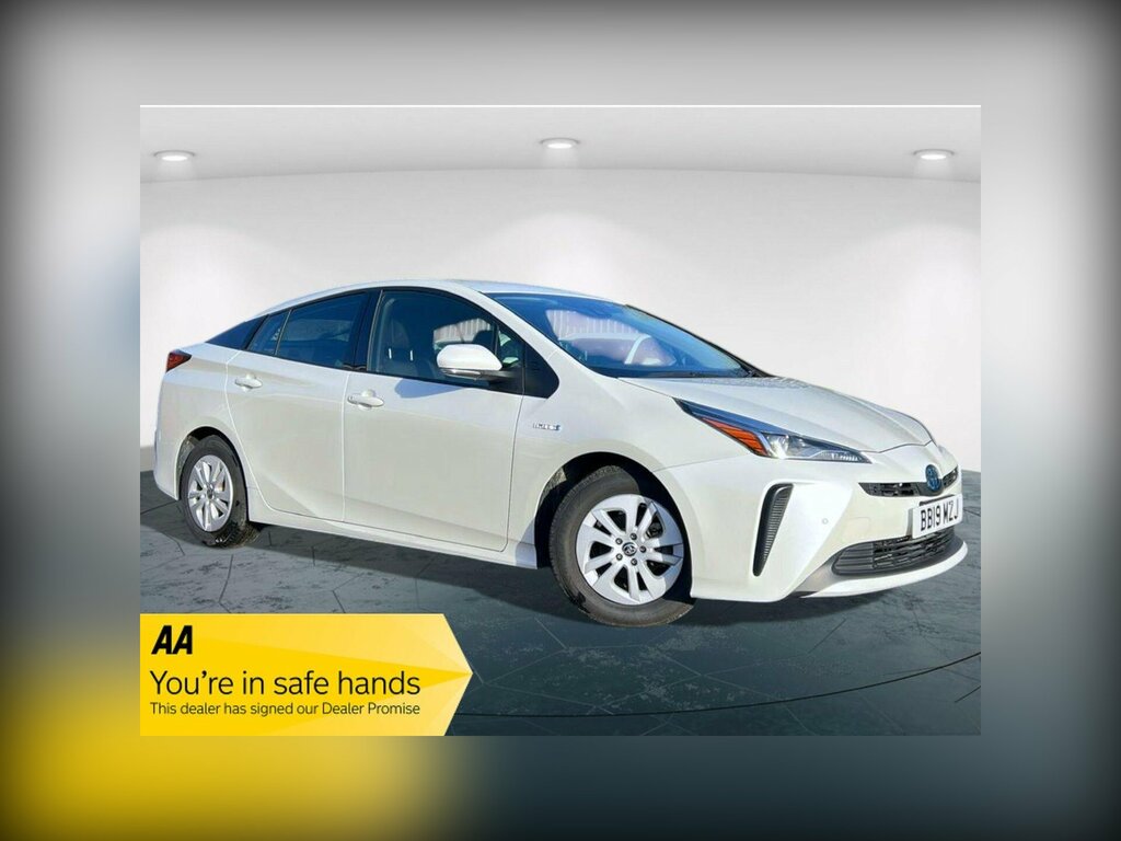 Toyota Prius 1.8 Vvti Excel Euro 6 Ss Cvt White
