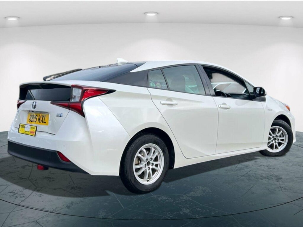 Toyota Prius 1.8 Vvti Excel Euro 6 Ss Cvt BB19MXL Silver #3