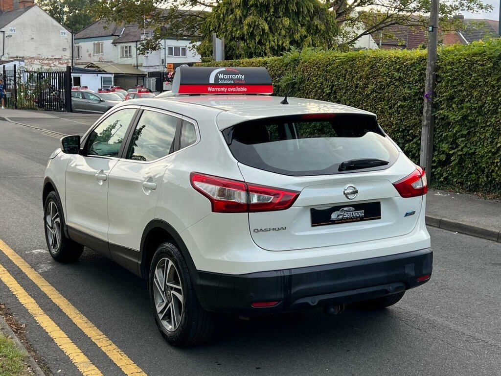 Nissan Qashqai 1.5 Dci Acenta 2Wd Euro 5 Ss SC64XUG White #5