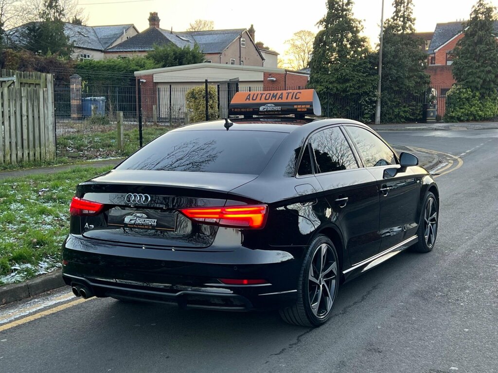 Audi A3 1.5 Tfsi Cod 35 Black Edition S Tronic Euro 6 Ss CF19PGX Black #6