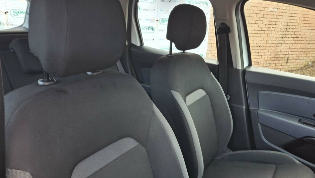 Dacia Duster Essential Sce 4X2 VU68WYB #6