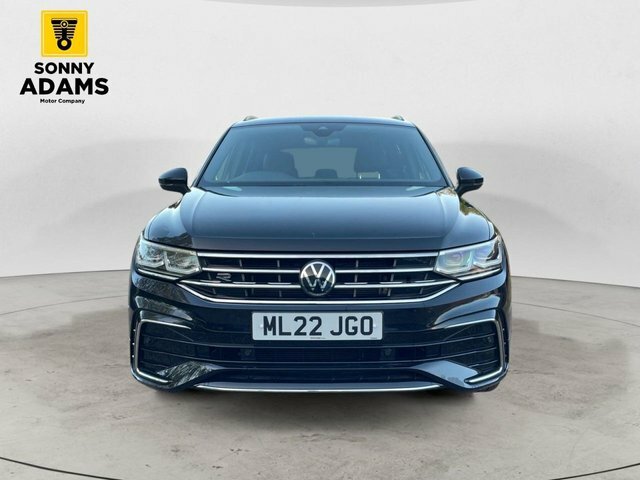 Volkswagen Tiguan 2.0 Tdi R-line Suv Dsg 4Motion Euro 6 ML22JGO Black #2