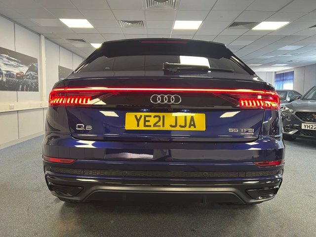 Audi Q8 Tfsi V6 55 Black YE21JJA Blue #6