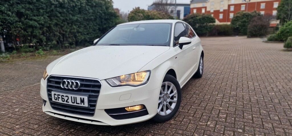 Audi A3 1.6 Tdi Se 2012 GF62ULM White #3