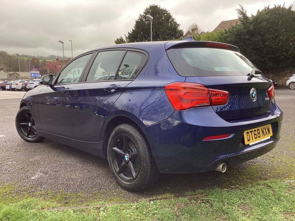 BMW 1 Series 1.5L Se DT68NXW Blue #6