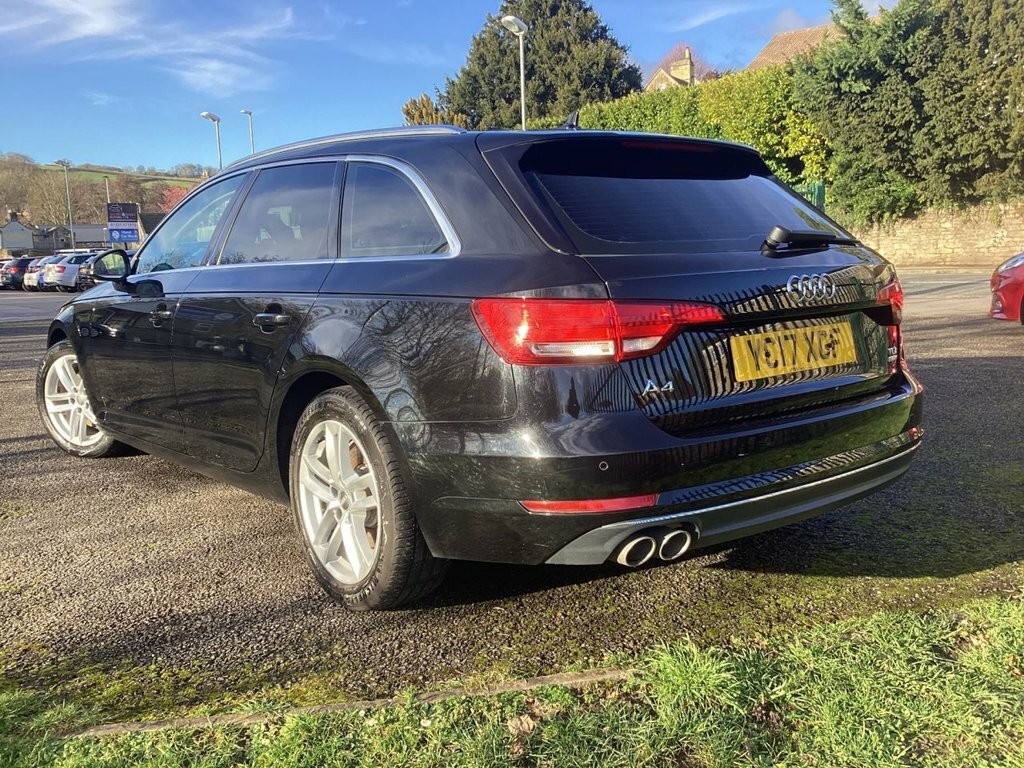 Audi A4 Avant 2L Sport YC17XGF Black #6