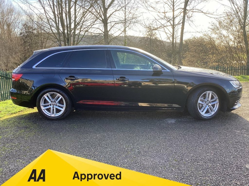 Audi A4 Avant 2L Sport YC17XGF Black #3