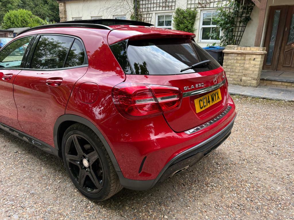 Mercedes-Benz GLA Class 2.0 Gla250 Amg Line Premium Plus 7G-dct 4Matic E CE14MYX Red #5