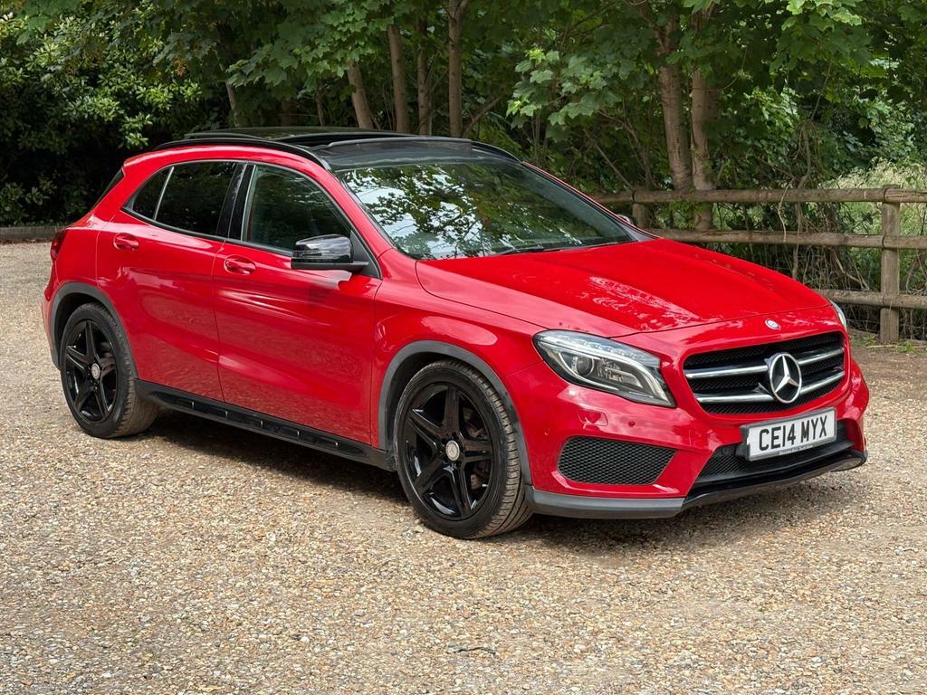 Mercedes-Benz GLA Class 2.0 Gla250 Amg Line Premium Plus 7G-dct 4Matic E CE14MYX Red #2