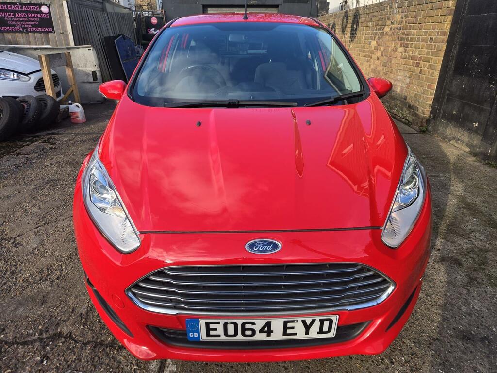 Ford Fiesta Zetec Red #4