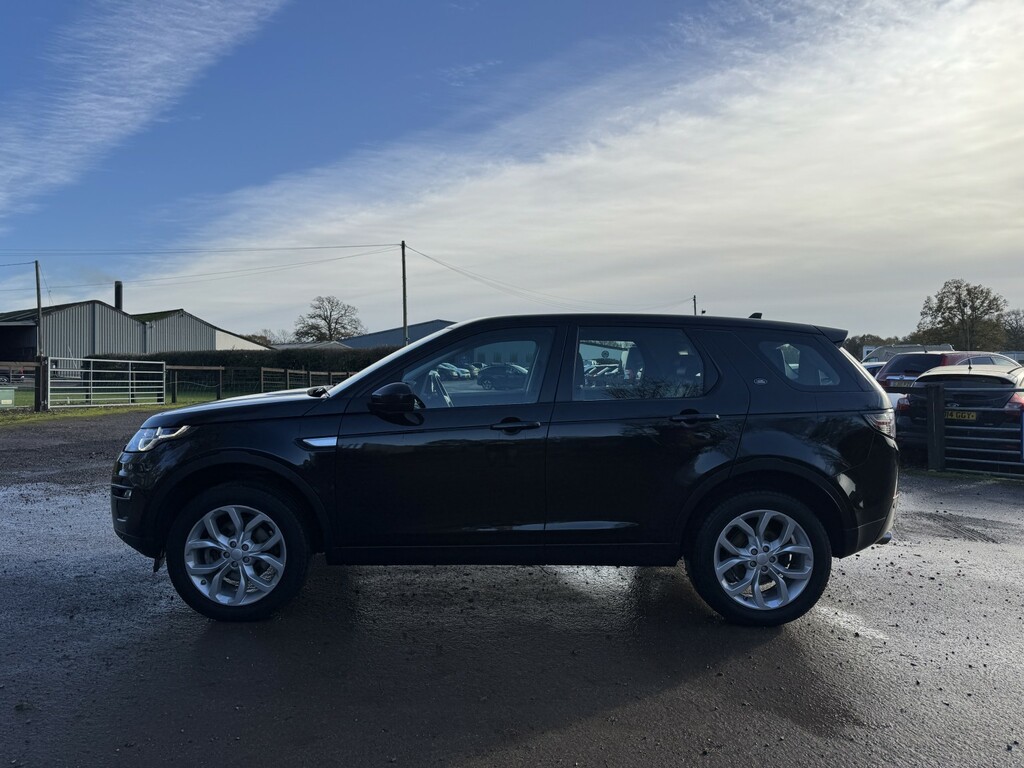 Land Rover Discovery Sport Suv 2.0 Td4 Hse 201666 YD66NYK Black #5