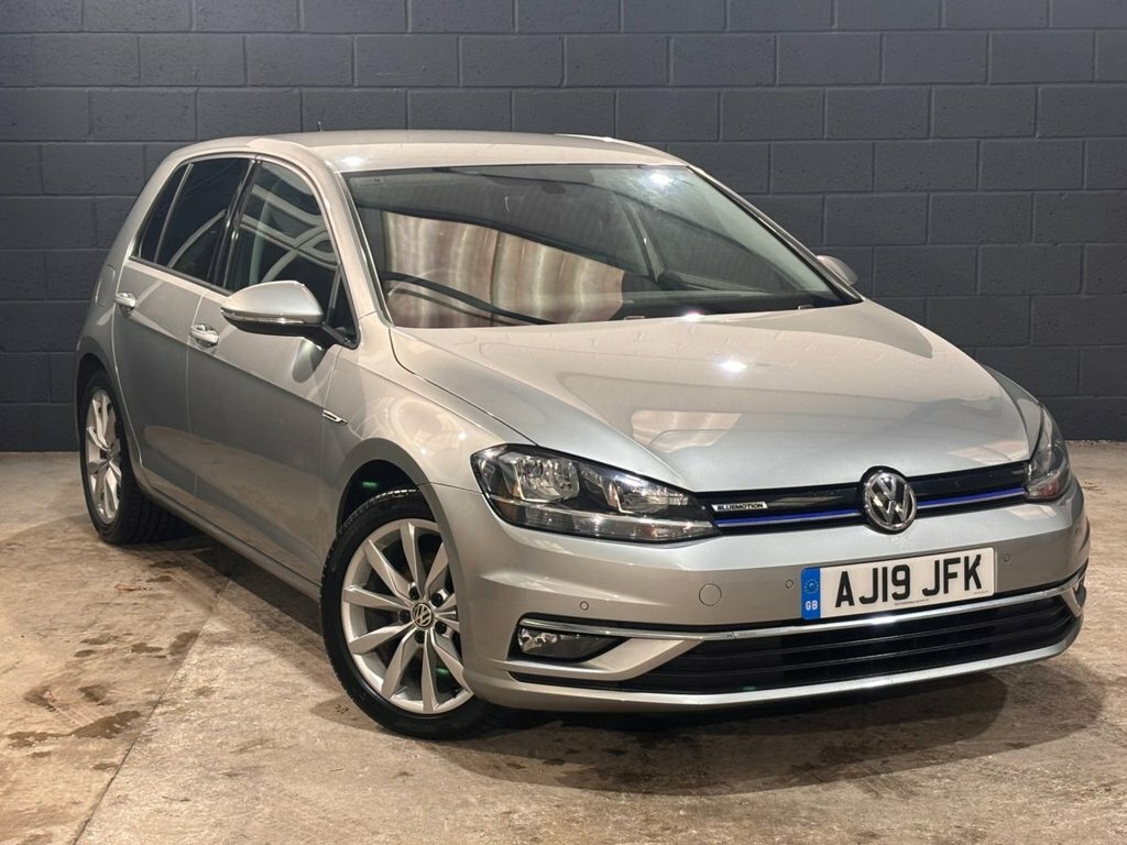 Volkswagen Golf 1.5L Gt Silver
