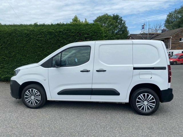 Peugeot Partner 1000 Professional Premium L1 1.5 Blue Hdi 100Ps CA23ZMZ White #4