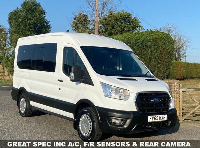 Ford Transit Custom Trend 350 Rwd 12 Seat Minibus L2 Mwb 2.0Cc 130Bhp FV69MXP White