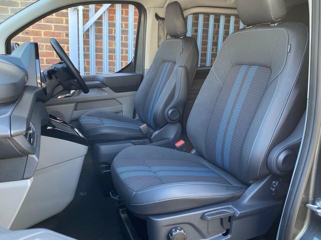 Ford Transit Custom 320 Sport L2 Dciv 5 Seat Crew Van 2.5 Phev Hybrid Grey #2