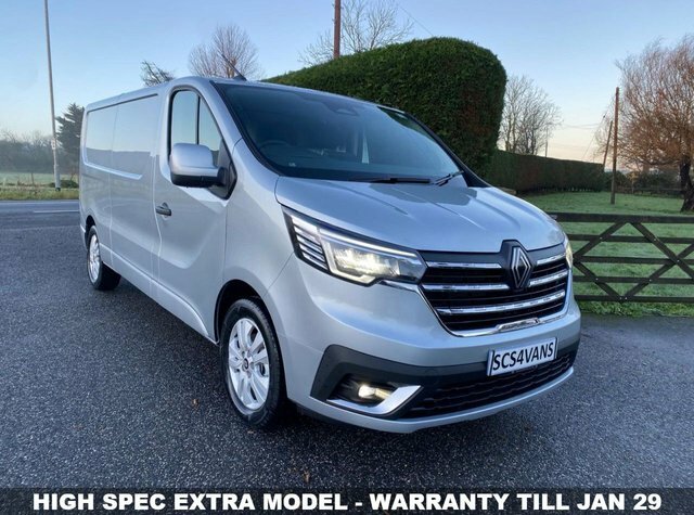 Renault Trafic Ll30 Extra Van L2 Lwb 2.0Dci 130Ps Silver