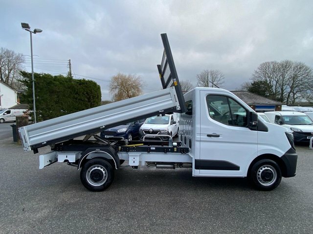 Renault Master Ml35 Advance 108 Tipper 2.0 Dci 150Ps DS75WDR White #6