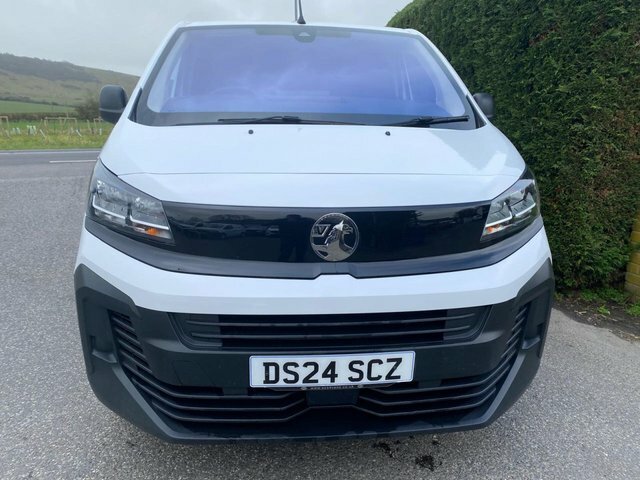 Vauxhall Vivaro Prime New Facelift Model XL Lwb 2.0Td 145Ps DS24SCZ White #2