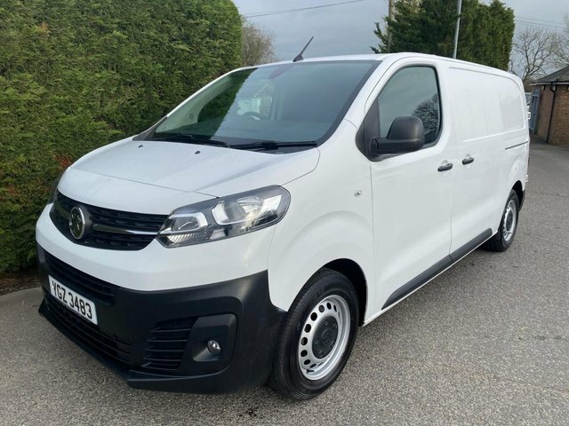 Vauxhall Vivaro 2700 Dynamic L1 Swb 1.5Td 120Ps YGZ3483 White #3