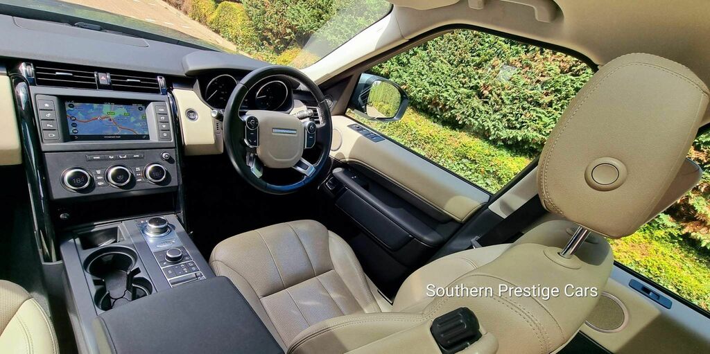 Land Rover Discovery 3.0 Td V6 Se 4Wd Euro 6 Ss LR17KET Grey #2