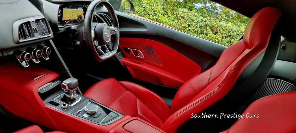 Audi R8 5.2 Fsi V10 Plus S Tronic Quattro Euro 6 Ss Black #2