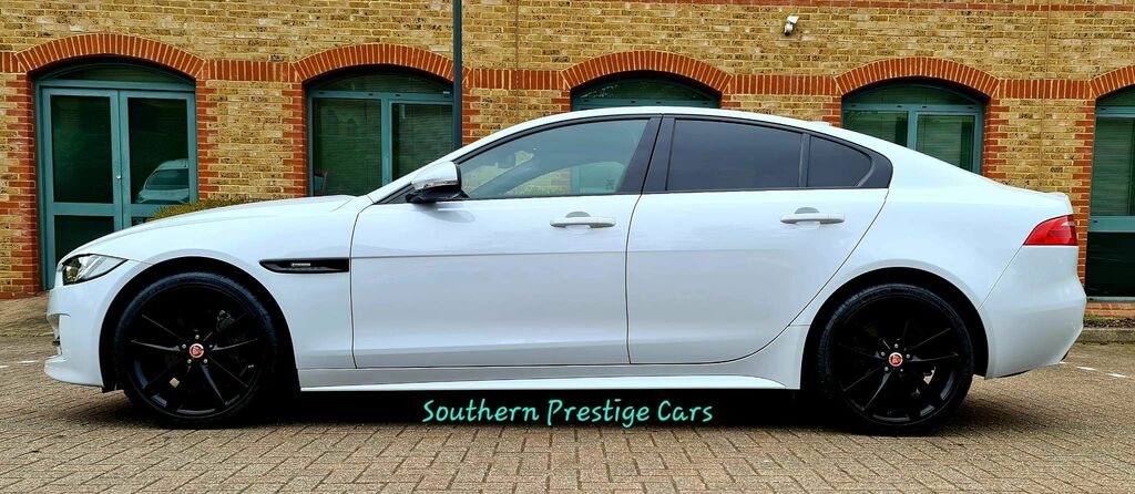 Jaguar XE 2.0I R-sport Euro 6 Ss White #5