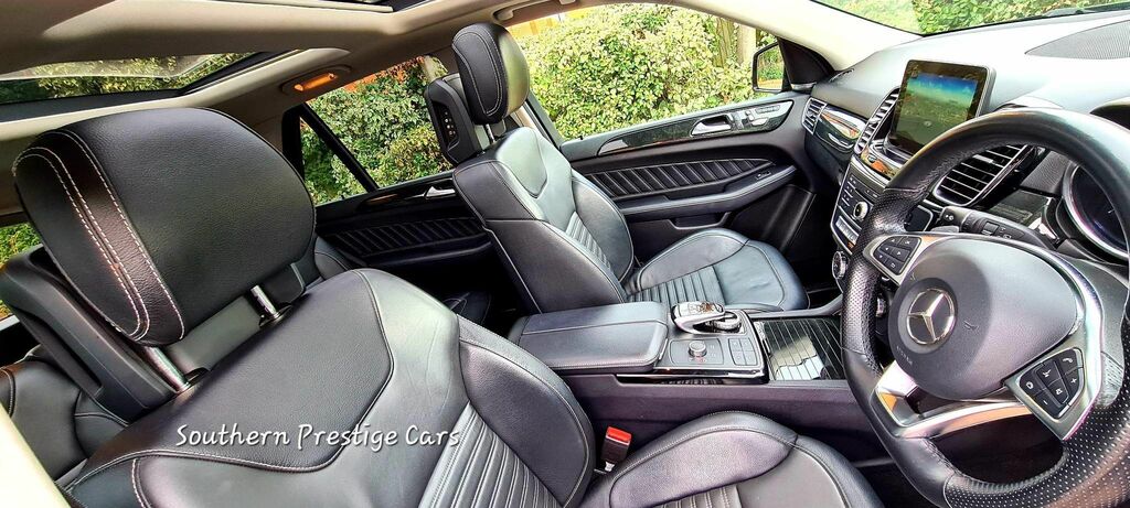 Mercedes-Benz GLE Class 3.0 Gle450 V6 Amg Premium Plus G-tronic 4Matic E Black #2
