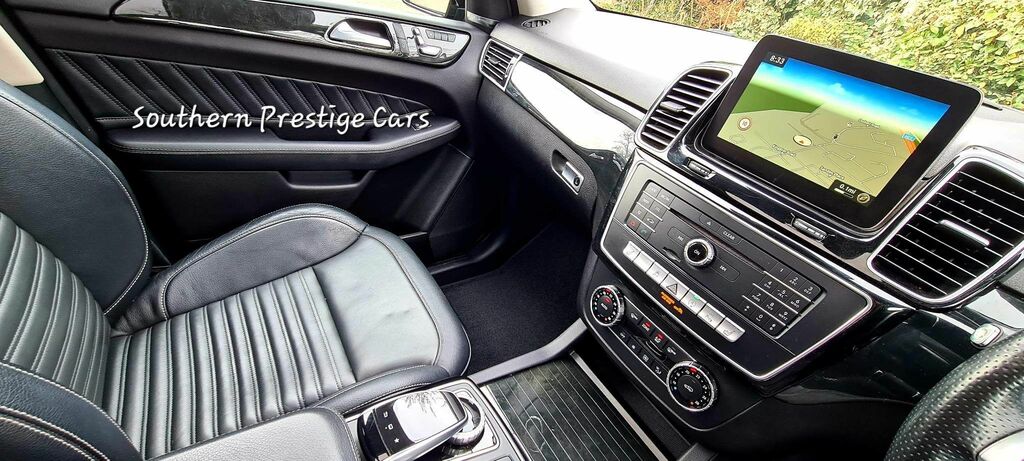 Mercedes-Benz GLE Class 3.0 Gle450 V6 Amg Premium Plus G-tronic 4Matic E Black #4