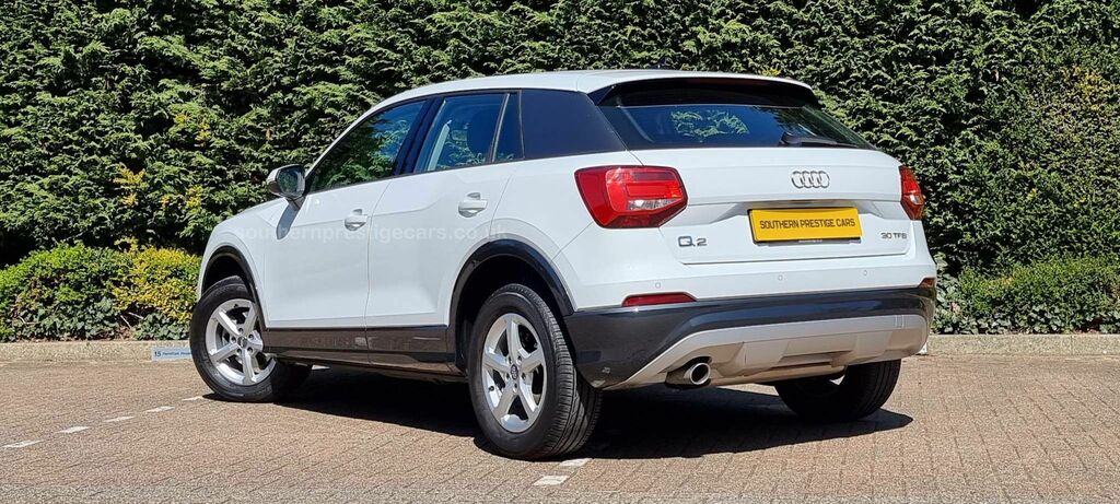 Audi Q2 1.0 Tfsi 30 Se Euro 6 Ss White #3