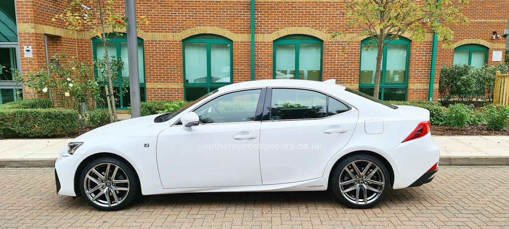 Lexus IS 2.5 300H F Sport E-cvt Euro 6 Ss White #5