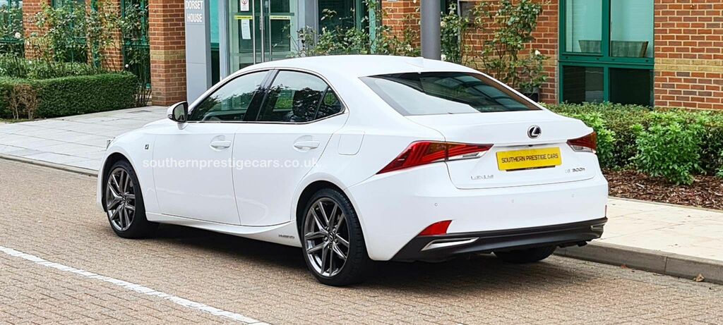Lexus IS 2.5 300H F Sport E-cvt Euro 6 Ss White #3