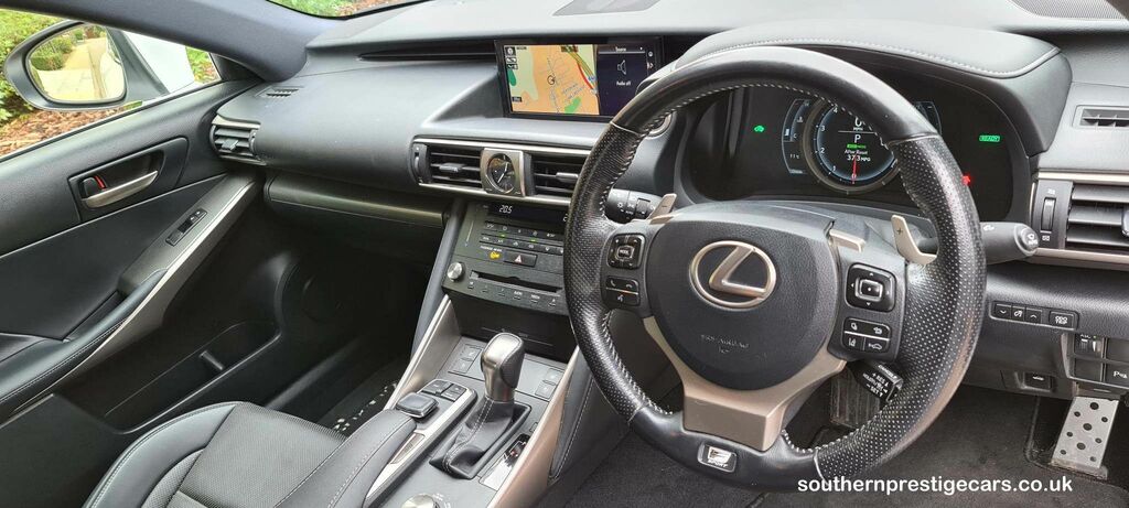 Lexus IS 2.5 300H F Sport E-cvt Euro 6 Ss White #2