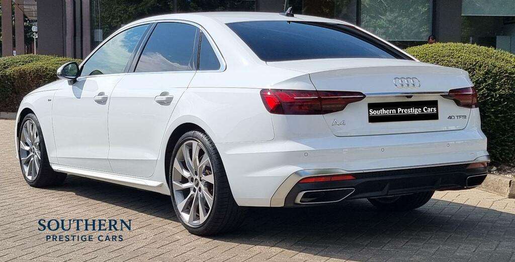 Audi A4 2.0 Tfsi 40 S Line S Tronic Euro 6 Ss CF73LCN White #4