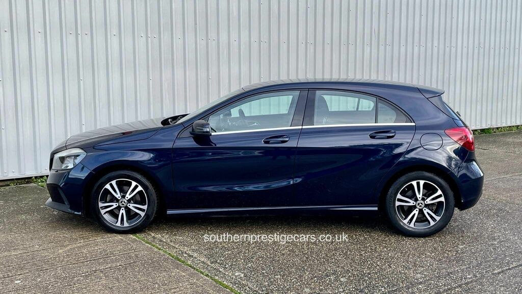 Mercedes-Benz A Class 1.5 A180d Se Euro 6 Ss  Blue #4