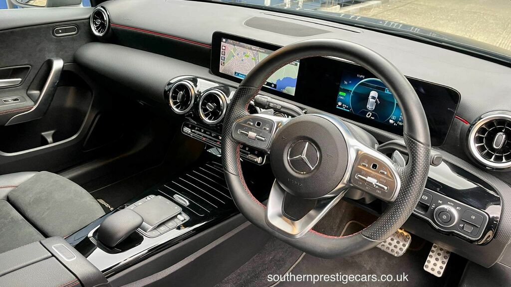 Mercedes-Benz A Class 1.3 A250e 15.6Kwh Amg Line Executive 8G-dct Euro Black #3