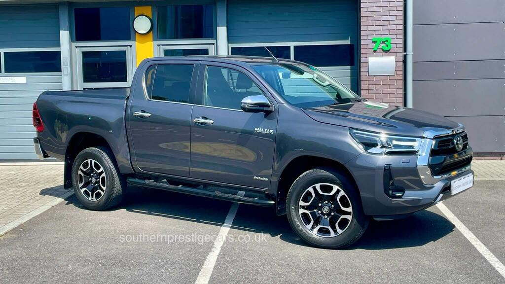 Toyota HILUX 2.4 D-4d Invincible Double Cab Pickup 4Wd Euro 6 Grey #6