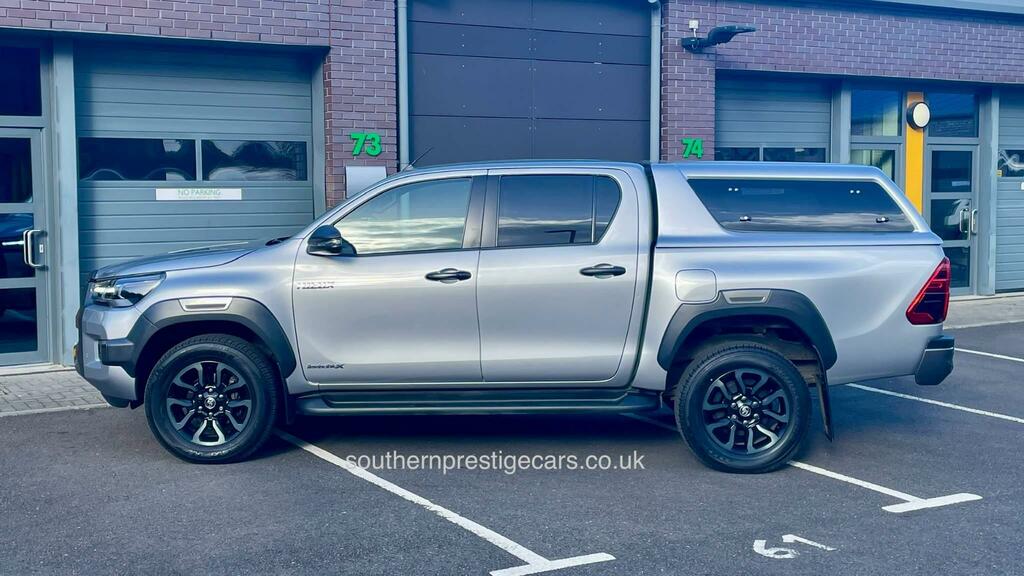 Toyota HILUX 2.8 D-4d Invincible X Double Cab Pickup 4Wd Euro 6 Silver #5