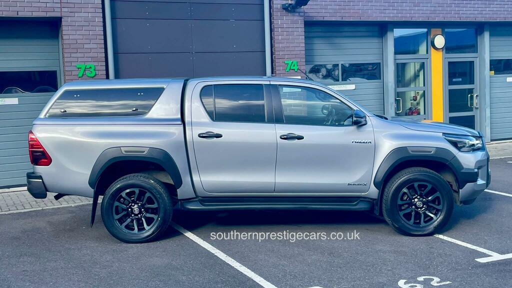 Toyota HILUX 2.8 D-4d Invincible X Double Cab Pickup 4Wd Euro 6 Silver #4